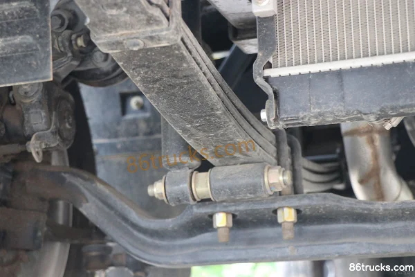 SHACMAN Commercial Vehicle Delong G1 137 ch 4X2(6 roues) 4,18 m camion simple cabine à ridelles (Fast Gear 6 vitesses) Châssis (2) | 86Truck