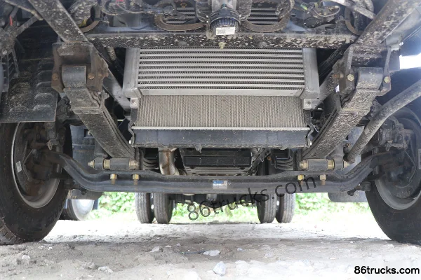 SHACMAN Commercial Vehicle Delong G1 137 ch 4X2(6 roues) 4,18 m camion simple cabine à ridelles (Fast Gear 6 vitesses) Châssis (1) | 86Truck
