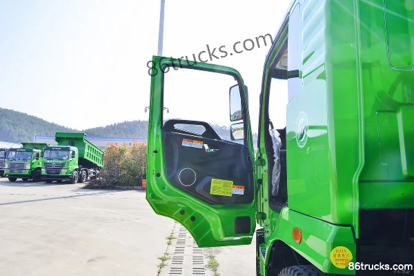 Dayun Fengshang Composite 245hp 6X2(8 wheels) 4.8m Dump Truck (China VI) Cab (1) | 86Trucks