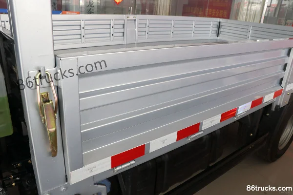 SHACMAN Commercial Vehicle Delong G1 160 hp 4X2(6 wheels) 3.82m half-cab flatbed light truck Body (3) | 86Trucks