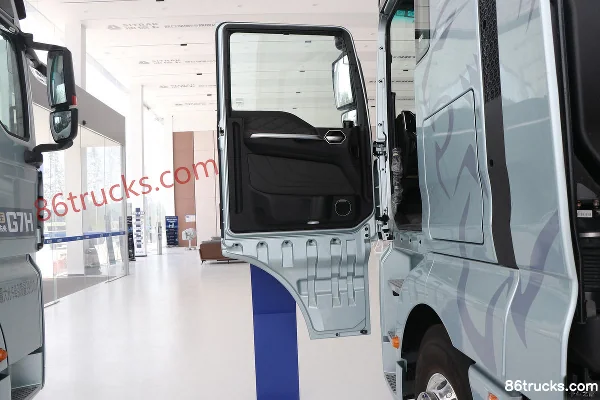 Sinotruk Sitrak G7S camion lourd 590 ch 6X4(10 roues) LNG tracteur routier automatique (avec ralentisseur hydraulique) Cabine (1) | 86Trucks