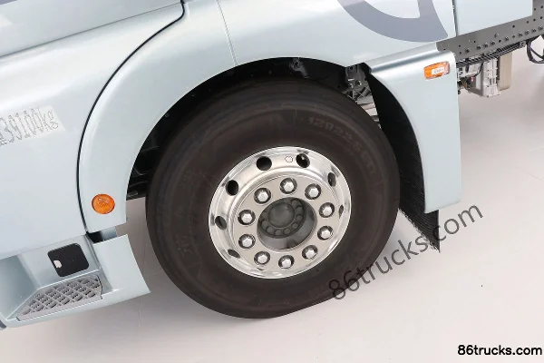 Sinotruk Sitrak G7S camion lourd 590 ch 6X4(10 roues) LNG tracteur routier automatique (avec ralentisseur hydraulique) Châssis (3) | 86Truck