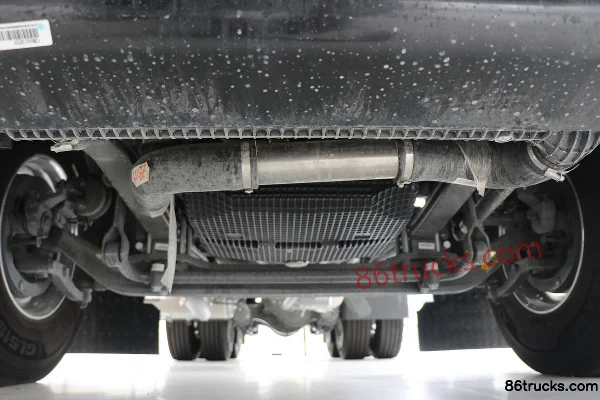 Sinotruk Sitrak G7S camion lourd 590 ch 6X4(10 roues) LNG tracteur routier automatique (avec ralentisseur hydraulique) Châssis (1) | 86Truck