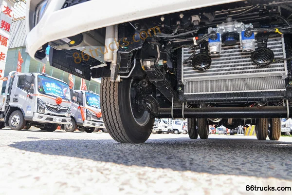 Foton Auman M Card 125hp 4X2(6 wheels) 4.2m Single Row Flatbed Mini Truck Chassis (2) | 86Trucks