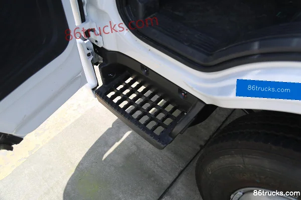 Aumark ES 4.5T 4,16 m cabine simple fourgon électrique pur 123,33 kWh 4X2(6 roues) Intérieur (2) | 86Trucks
