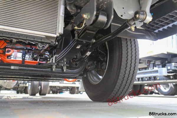 Aumark ES 4.5T 4,16 m cabine simple fourgon électrique pur 123,33 kWh 4X2(6 roues) Châssis (3) | 86Trucks