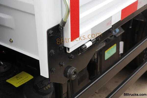 Dongfeng Kaipute K6-N 136hp 4X2(6 wheels) 4.09m single-row van mobile shop truck (China VI) Body (3) | 86Trucks