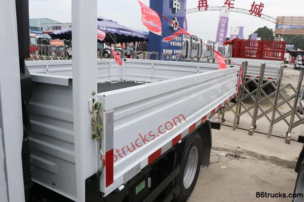 Dongfeng Kaipute K6-N 136hp 4X2(6 wheels) 4.09m single-row van mobile shop truck (China VI) Body (2) | 86Trucks