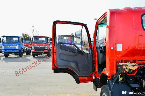 Sanhuan Shitong Chuangke 155 hp 4X2(6 wheels) 4.15m Single Row Flatbed Light Truck (Fast Gear 8-speed) Cab (1) | 86Trucks
