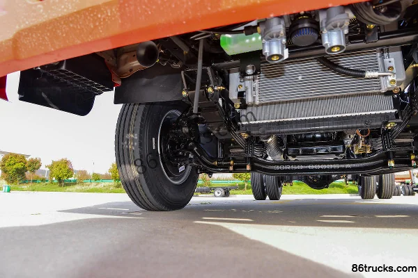Sanhuan Shitong Chuangke 155 hp 4X2(6 wheels) 4.15m Single Row Flatbed Light Truck (Fast Gear 8-speed) Chassis (2) | 86Trucks