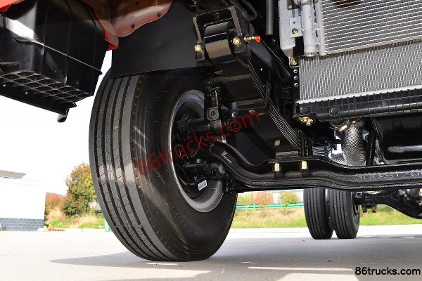 Sanhuan Shitong New Chuangke Southwest Edition 140 hp 4X2(6 wheels) 4.15m single-row stake-side light truck (Weichai) Chassis (2) | 86Trucks