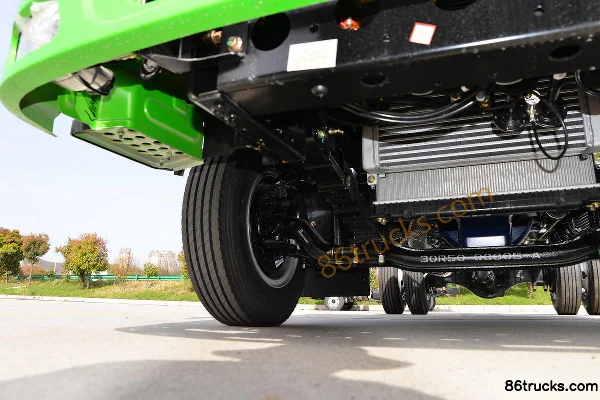 Sanhuan Shitong New Chuangke 130 hp 4X2(6 wheels) 3.6m dump truck Chassis (2) | 86Trucks