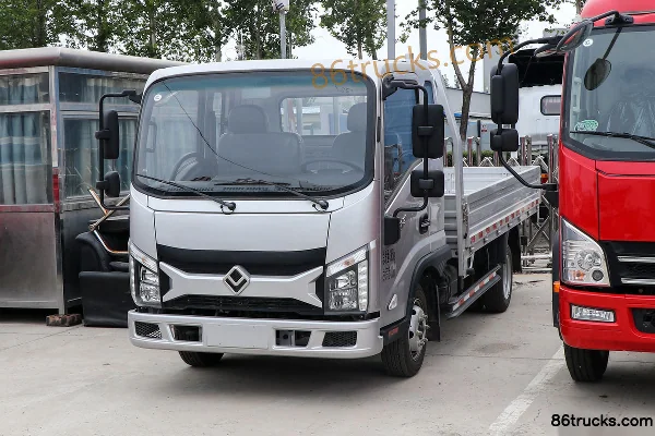 Ouling Jinlika II Édition Luxe 115 ch 4X2(6 roues) Camion plateau léger à cabine demi-avancée 3,8 m (China VI) Extérieur (3) | 86Trucks