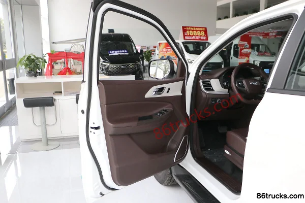 JMC Yuhu 7 2023 Comfort 2.0T Diesel 141hp 4WD Auto Long Wheelbase Double Cab Pickup Chassis (1) | 86Trucks