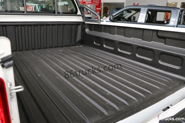 JMC Yuhu 7 2023 Comfort 2.0T Diesel 141hp 4WD Auto Long Wheelbase Double Cab Pickup Body (6) | 86Trucks
