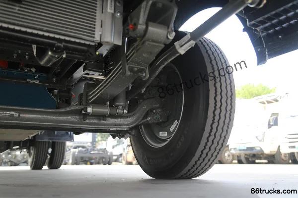 Sinotruk V2 4,5 T 4,15 m camion léger à ridelles cabine simple 100 % électrique 100,46 kWh 4X2(6 roues) Châssis (3) | 86Trucks