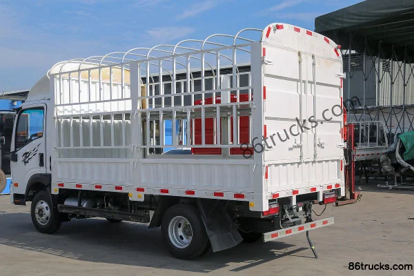 Sinotruk V2 4,5 T 4,15 m camion léger à ridelles cabine simple 100 % électrique 100,46 kWh 4X2(6 roues) Carrosserie (3) | 86Trucks