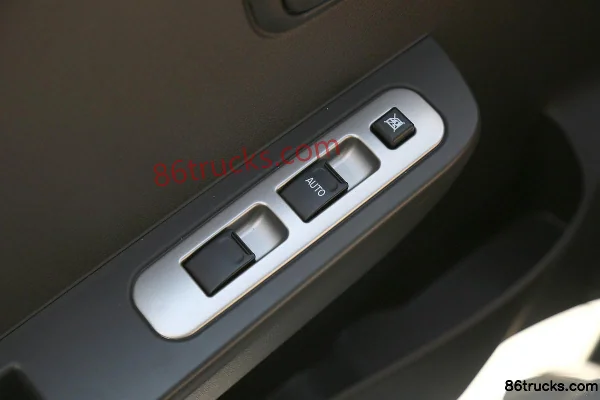 Changan Kuayue D5 PLUS Standard Edition 1.6L 122hp 4X2(6 wheels) 3.4m Extended Cab Stake Truck (China VI) (2) | 86Trucks