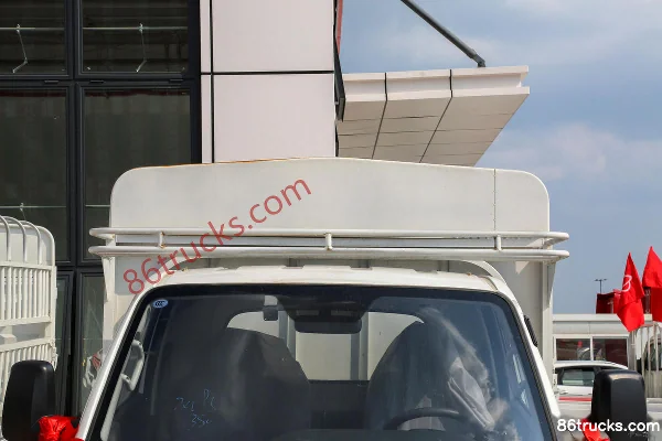 Changan Kuayue D5 PLUS Standard Edition 1.6L 122hp 4X2(6 wheels) 3.4m Extended Cab Stake Truck (China VI) Body (1) | 86Trucks