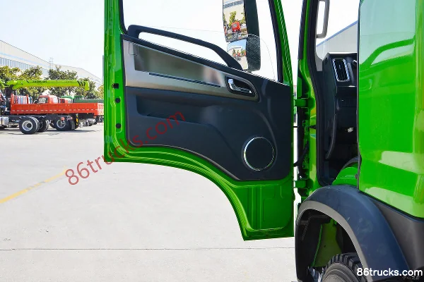 Dayun Yunlong 4X2(6 wheels) 4.2m electric dump truck Cab (2) | 86Trucks
