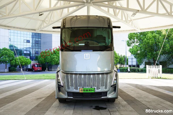 FARIZON Xinghan H 25T 6X4(10 wheels) electric tractor truck (living cabin) Exterior (2) | 86Trucks