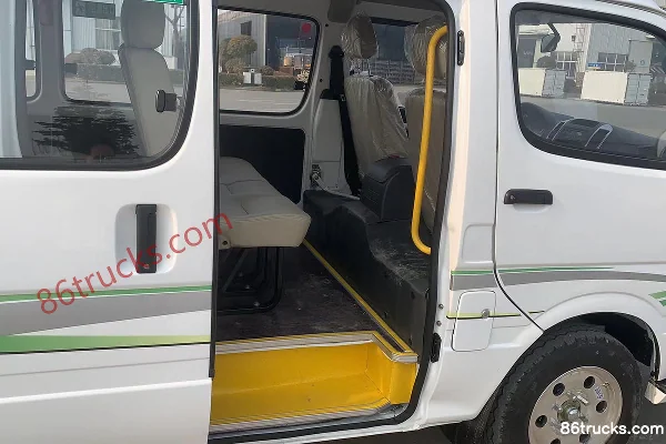 King Long Skyworth D10 2024 Passenger Version 13-Seat 5.3m Pure Electric City Bus 53.58kWh Cab (3) | 86Trucks