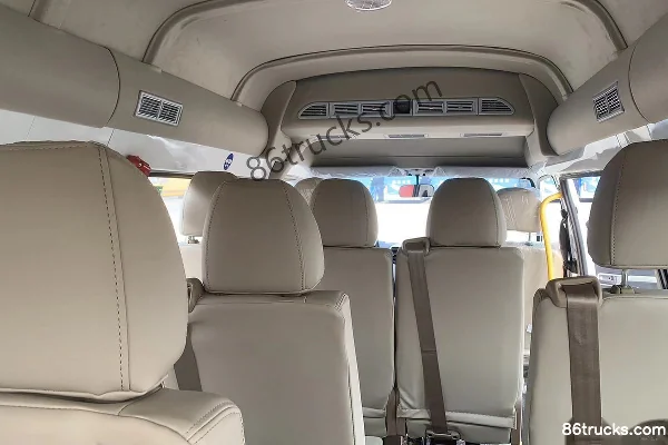 King Long Skyworth D10 2024 Passenger Version 13-Seat 5.3m Pure Electric City Bus 53.58kWh Cab (2) | 86Trucks