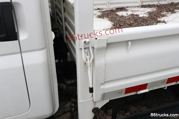 Feidi DX Édition Confort 1,9 L 102 ch 4X2(6 roues) micro camion plateau double cabine 3,02 m Carrosserie (1) | 86Trucks