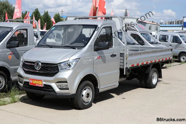 Dongfeng Xiaobawang W18 1.6L 122 hp 4X2(6 wheels) 3.3m single-row flatbed micro truck (China VI) Exterior (3) | 86Trucks