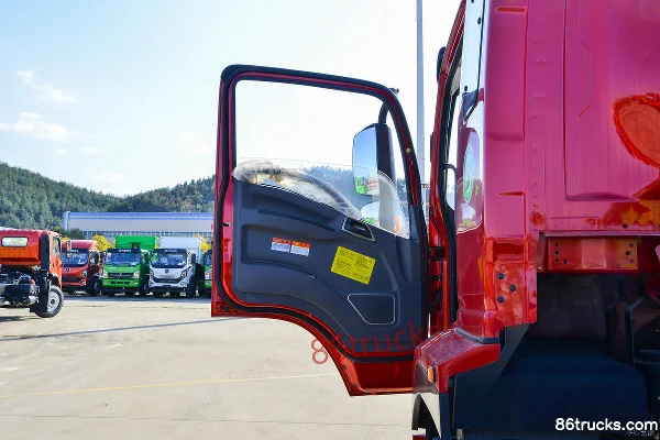 Dayun Zhisheng 230hp 6X2(8 wheels) 7.8m stake truck Cab (1) | 86Trucks