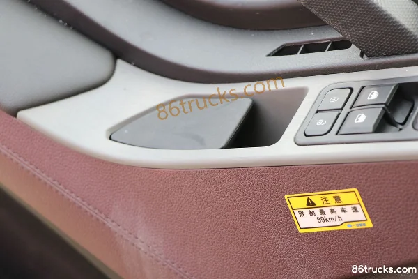 FAW Jiefang J6V Elite Edition 460hp 8X4(12 wheels) 9.5m flatbed cargo truck (4.1 ratio) Cab (3) | 86Trucks