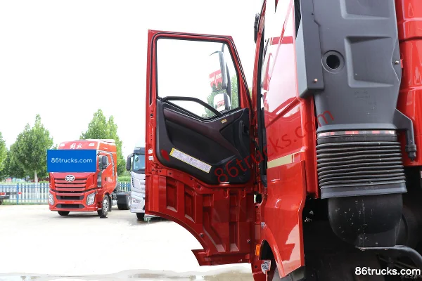 FAW Jiefang J6V Elite Edition 460hp 8X4(12 wheels) 9.5m flatbed cargo truck (4.1 ratio) Cab (1) | 86Trucks