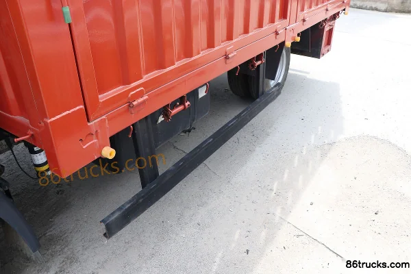 Sinotruk HOWO Hanjiang 130 ch 4X2(6 roues) camion léger à ridelles à cabine simple 4,15 m (WLY 6 vitesses) Carrosserie (3) | 86Trucks
