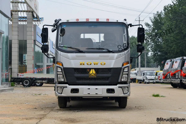 Sinotruk HOWO Hanjiang 143hp 4X2(6 wheels) 4.15m single-row flatbed light truck (mid-body) Exterior (2) | 86Trucks