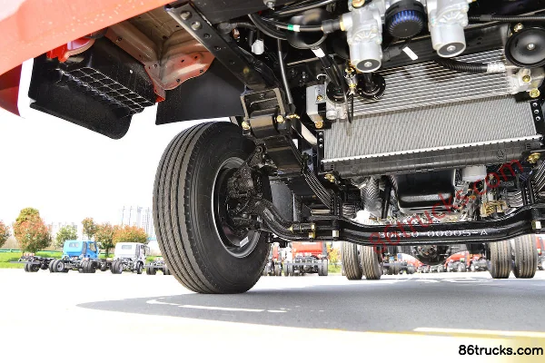 Sanhuan Shitong Chuangke 170hp 4X2(6 wheels) 4.15m single-row flatbed light truck Chassis (2) | 86Trucks
