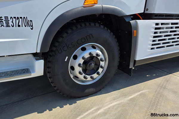 SANY Truck Jiangshan Edition 6X4(10 wheels) Hydrogen Fuel Cell Tractor Truck Chassis (3) | 86Trucks