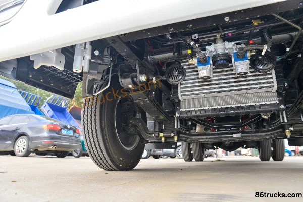 Foton Times Linghang M5 132 hp 4X2(6 wheels) 4.15m Single Row Van Light Truck (Ten Doors)(China VI) Chassis (2) | 86Trucks