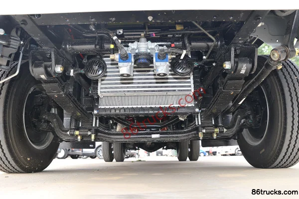 Foton Times Linghang M5 132 hp 4X2(6 wheels) 4.15m Single Row Van Light Truck (Ten Doors)(China VI) Chassis (1) | 86Trucks