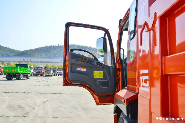Dayun Zhisheng 200 hp 4X2(6 wheels) 4.45m Dump Truck (China VI) (457 Rear Axle) Cab (1) | 86Trucks