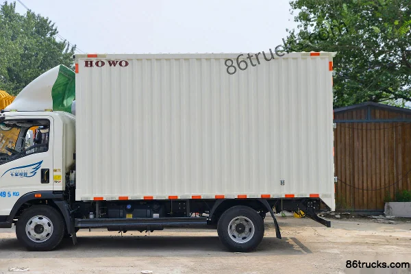 Sinotruk HOWO Hanjiang 160hp 4X2(6 wheels) 4.15m Single Row Van Light Truck Body (2) | 86Trucks