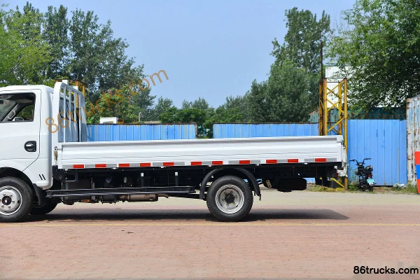 Dongfeng T6 127 hp 4X2(6 wheels) 4.005m Single Row Flatbed Mini Truck Body (3) | 86Trucks
