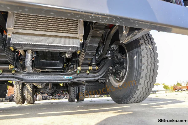Dayun Yunlong Composite 200hp 4X2(6 wheels) 4m Dump Truck (Fast Gear 10-speed) Chassis (3) | 86Trucks