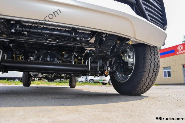 Dongfeng Xiaobawang W08 1.5L 113hp 4X2(6 wheels) 2.7m Single Row Flatbed Mini Truck (China VI) (with A/C) Chassis (3) | 86Trucks