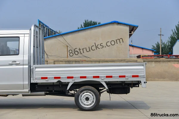 SRM Xinyuan Jinka S1 2024 Comfort 1.6L 112hp 4X2(6 wheels) CNG 2.55m Double Row Flatbed Mini Truck Body (3) | 86Trucks