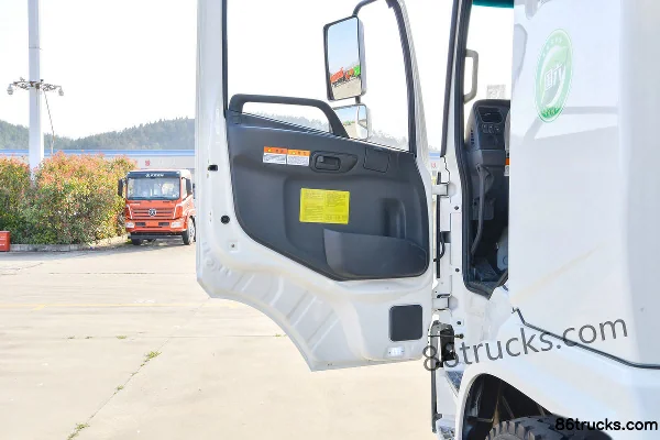 Dayun F7 Heavy Truck 270 hp 8X2(10 wheels) 7.6m Dump Truck (China VI) Cab (2) | 86Trucks