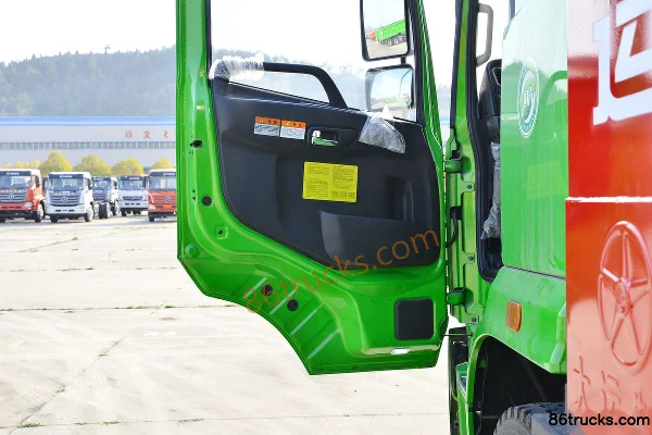 Dayun Fengshang Composite 200hp 4X2(6 wheels) 6.5m Dump Truck (China VI) Cab (2) | 86Trucks