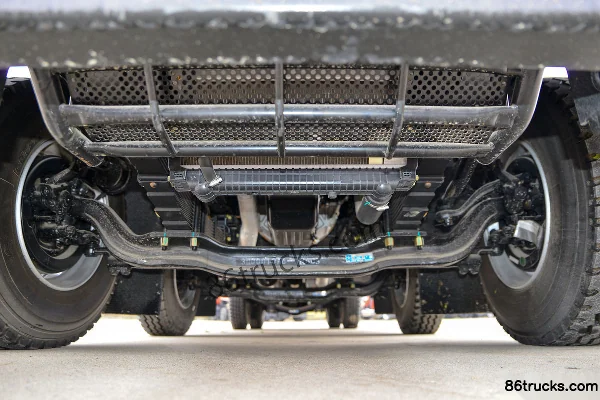 Dayun F7 Heavy Truck Standard Load 270 hp 8X2(10 wheels) 6.8m Dump Truck (China VI) Chassis (1) | 86Trucks