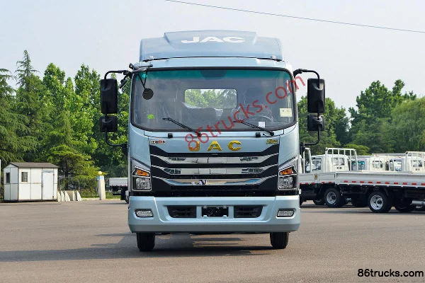 JAC Yunduoduo N8 160 hp 4X2(6 wheels) 4.12m Single Row Flatbed Light Truck (China VI) Exterior (2) | 86Trucks