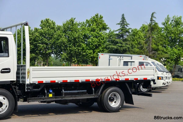 JAC Kangling H5 155 hp 4X2(6 wheels) 4.18m single-row flatbed light truck Body (1) | 86Trucks