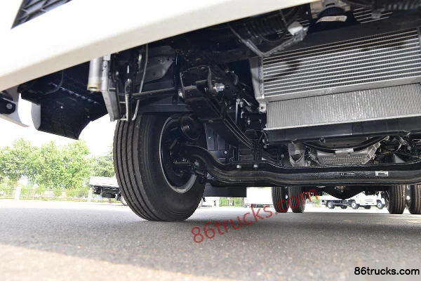 JAC Lingpao L9 Deluxe Edition 170hp 4X2(6 wheels) 4.18m Single Row Stake Truck Chassis (2) | 86Trucks